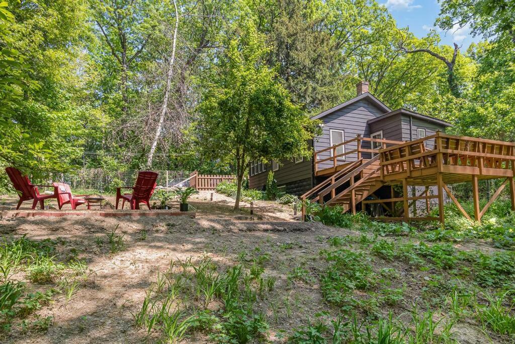 Black Cabin Getaway In Woods I Valpo Valparaiso Exterior photo